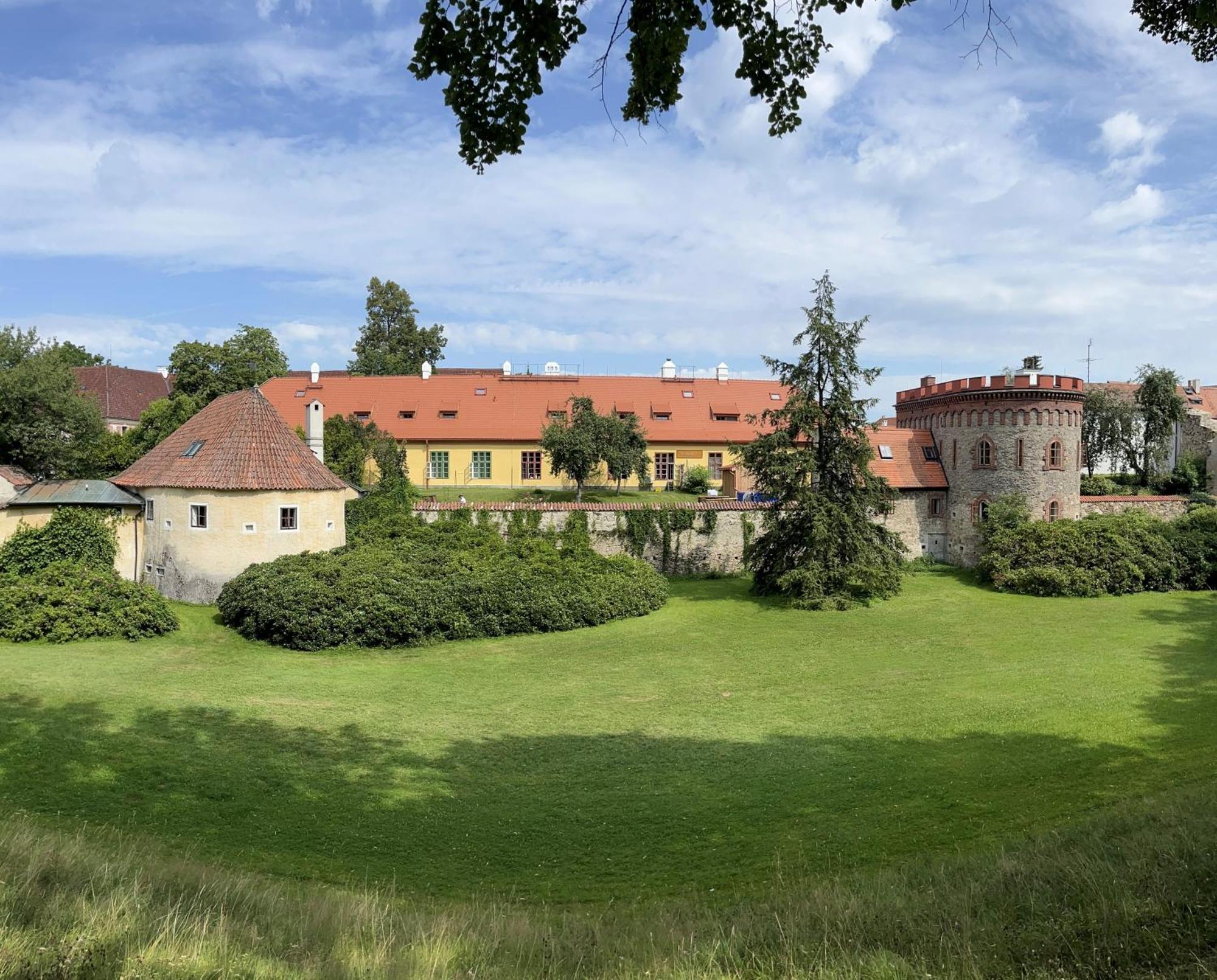 Apartmany Supina Trebon Exterior photo